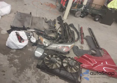 2013 Toyota Rav4 Xle из США, поврежденный, VIN 2T3RFREV1DW049272